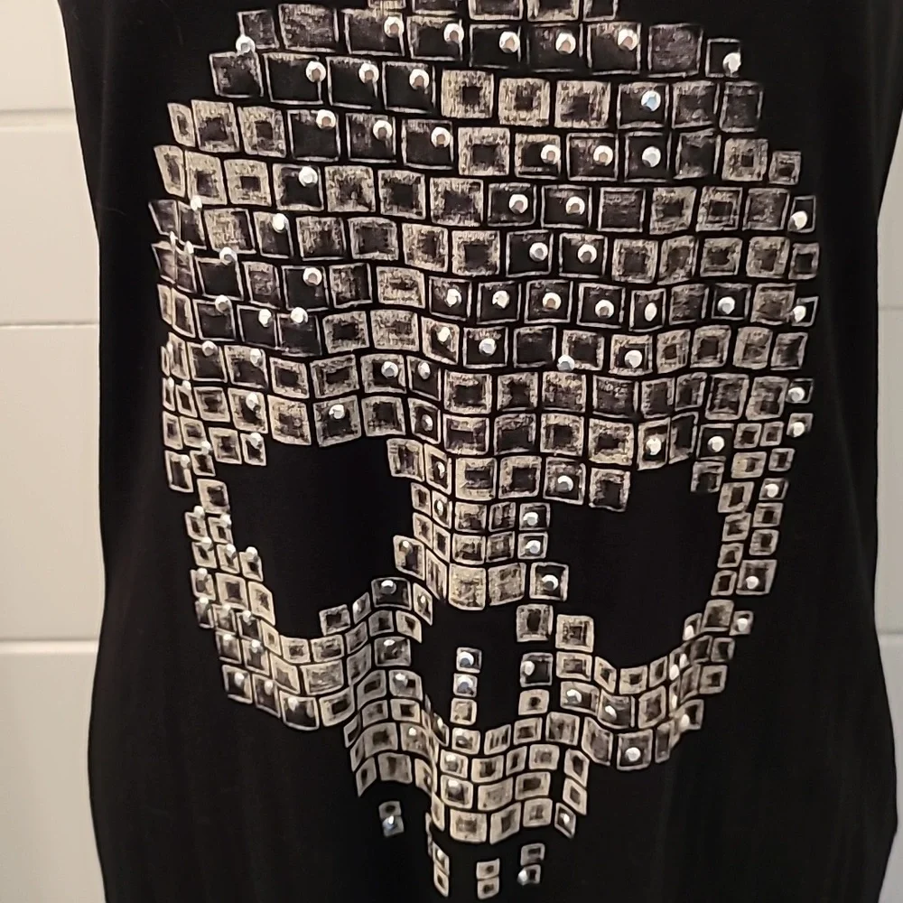 Skeleton Head Racer Back Tank Top - Picture 2 of 7